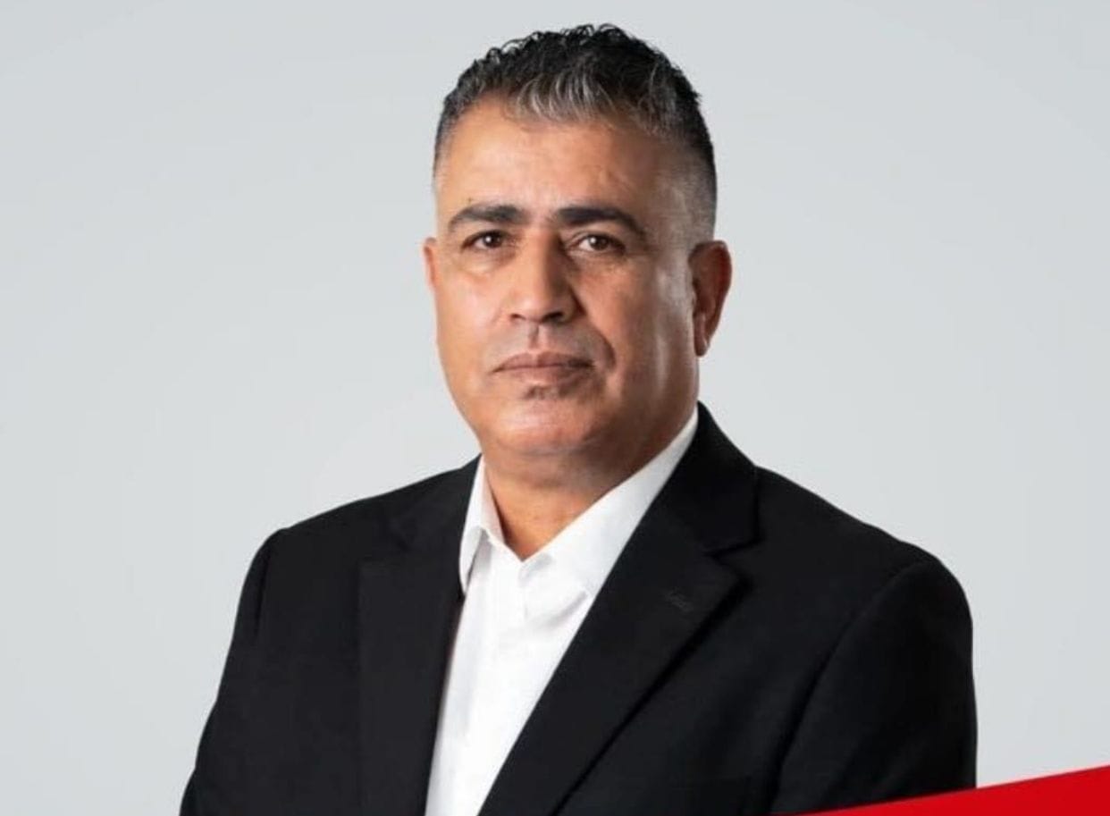 النائب يوسف العطاونة يطالب بالقبض على مواطن يهودي إثر توجيه تهديدات عنصرية ضد المحجبات