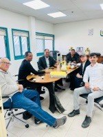جلسة عمل لدراسة إقامة مصنع لصناعة السكر في مدينة رهط بتكلفة 100 مليون دولار