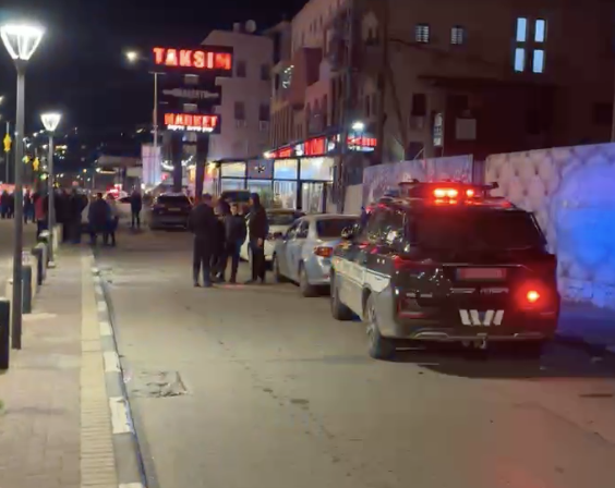 “المتابعة العليا” تدعو لاجتماع طارئ في عرابة عقب استهداف رئيس بلديتها ورئيس اللجنة الشعبية بالرصاص