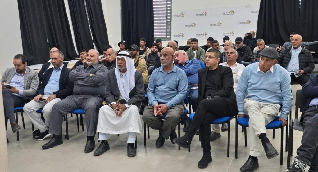 اجتماع جماهيري في حورة يرفض مخطط شيكلي ويدعو لتصعيد العمل الجماهيري